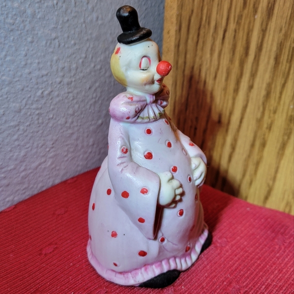 Vintage Fat Clown Top Hat Bell Porcelain Figurine Happy Smiling By DeVille - Picture 5 of 7
